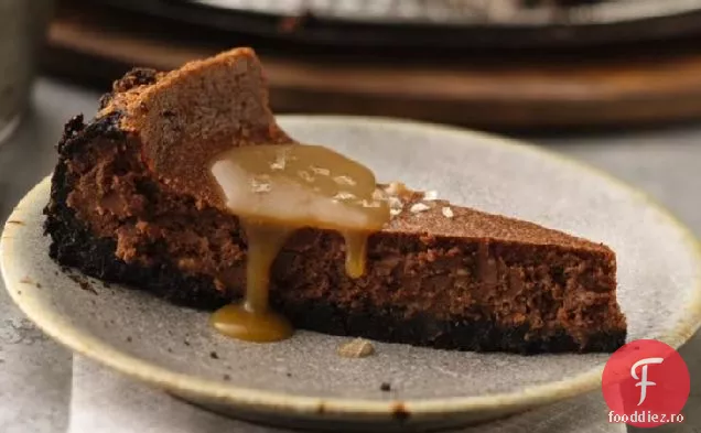 Cheesecake cu Caramel sărat și ciocolată