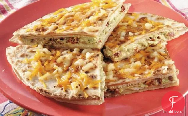 Quesadillas De Curcan Afumat