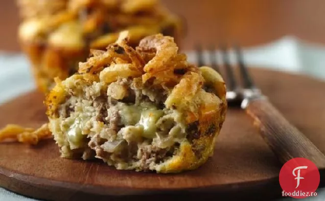 Imposibil De Ușor Mini Blue Cheeseburger Pies