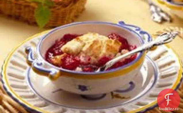 Cobbler Proaspăt De Fructe De Pădure