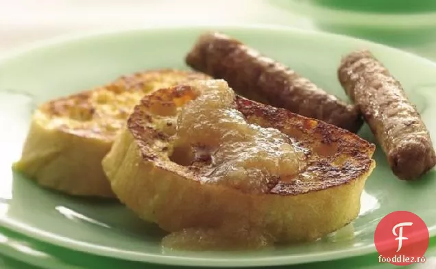 Pâine prăjită franceză cu sos de mere Gingered