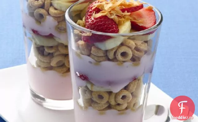 Parfaits De Nuci De Banane Tropicale