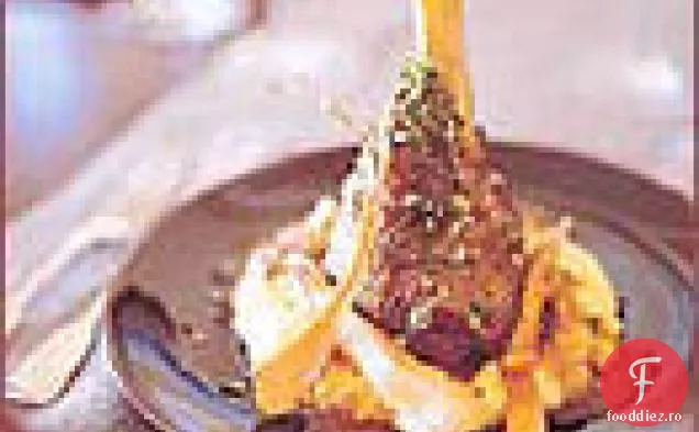 Cozi de miel fierte cu gremolata de mandarină