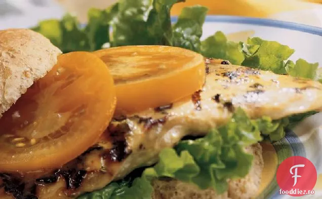 Sandvișuri De Pui Cu Miere Și Muștar La Grătar