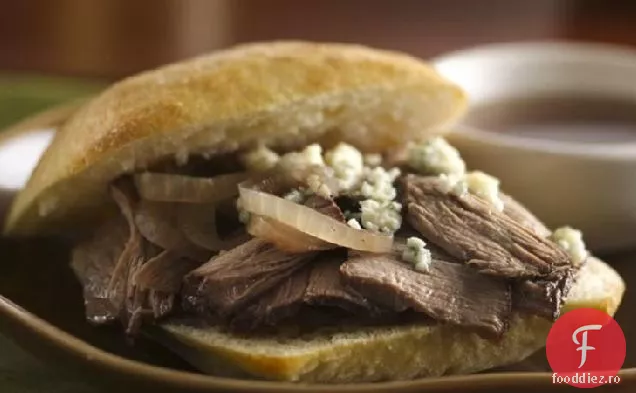 Sandvișuri cu carne de vită și brânză albastră Zinfandel