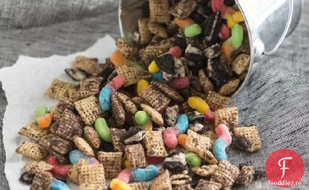 Dirt ' n ' viermi Chex se amestecă