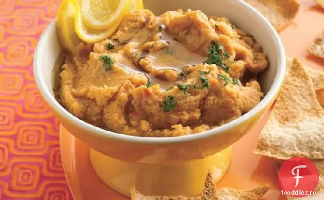 Hummus de ardei roșu cu chipsuri de Pita