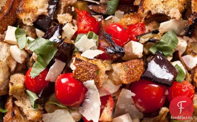 Salată De Parmezan De Vinete La Grătar
