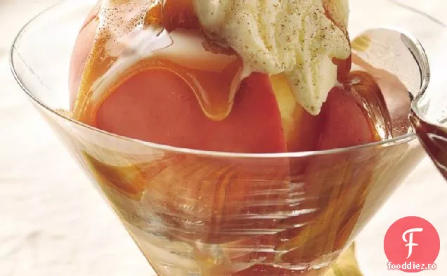 Mere coapte cu sos de rom-Caramel
