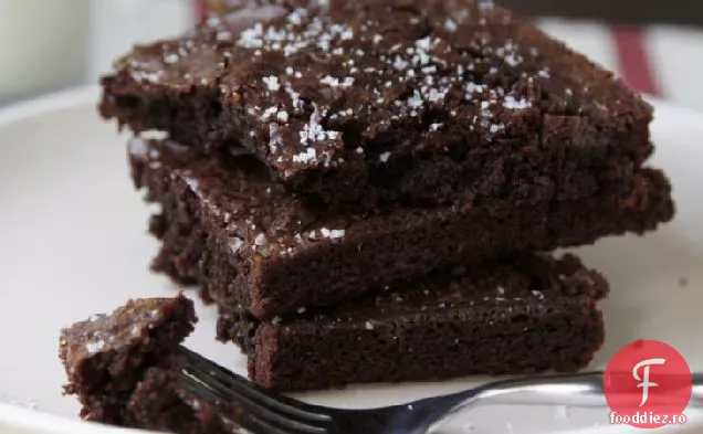 Brownies Cu Fudge Sărat