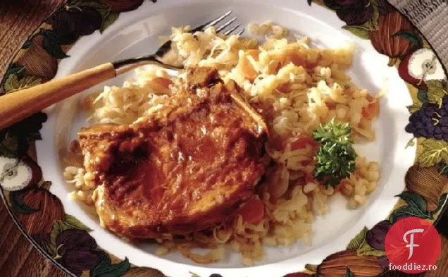 Cotlete de porc bavareze și varză murată