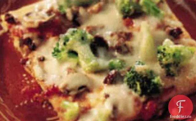 Pizza italiană cu Broccoli și Provolone