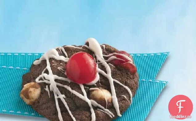 Cookie-Uri Triple De Ciocolată-Cireșe