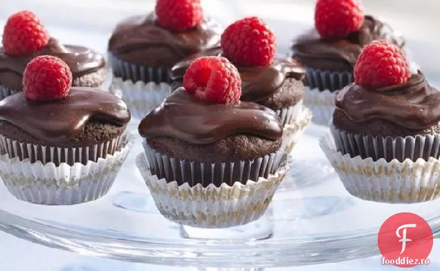 Mini-Prăjituri Cu Ganache De Ciocolată