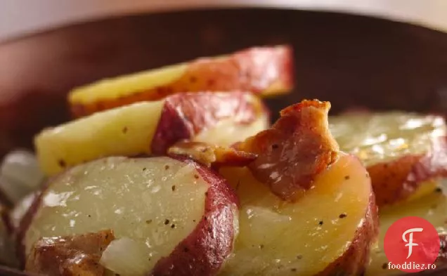 Salată Fierbinte De Cartofi Germani