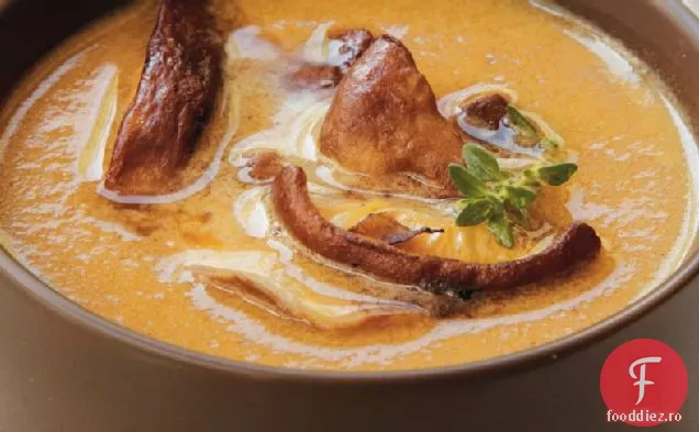 Ceapă caramelizată și ciuperci Bisque