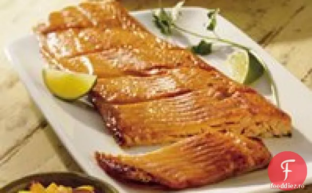 Somon Planked cu Salsa de Mango de piersici