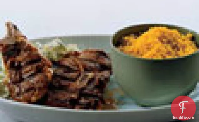 Cotlet de miel la grătar cu cuscus curry și Raita de dovlecei