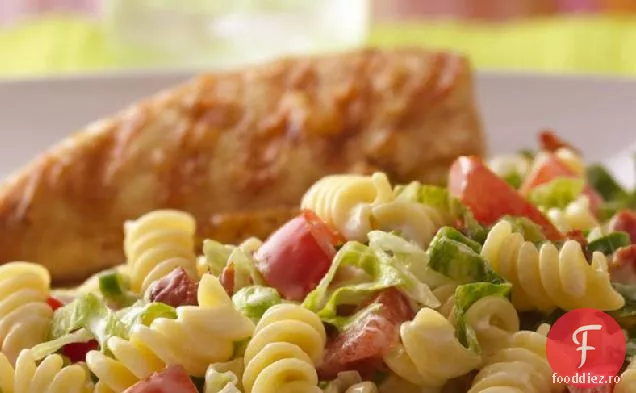 Salată de petrecere cu paste BLT