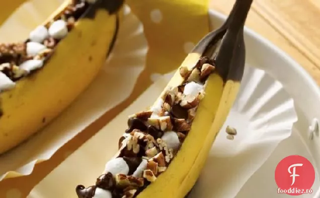 Bărci Cu Banane La Grătar