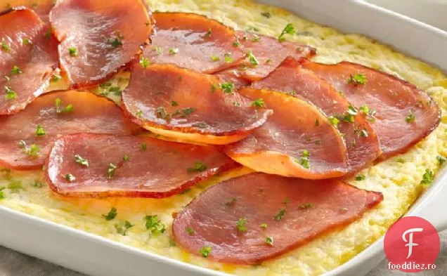 Omletă la cuptor cu brunch cu slănină Canadiană