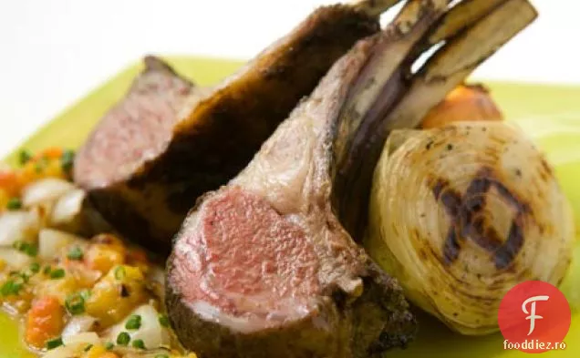 Fripturi De Miel La Grătar Cu Rețetă De Legume Fierte