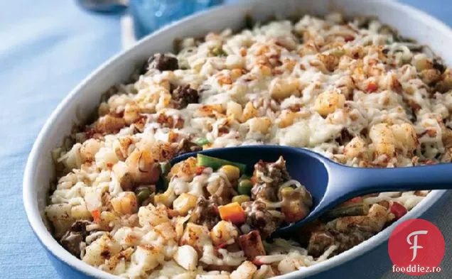 Caserola stratificată de vită și cartofi