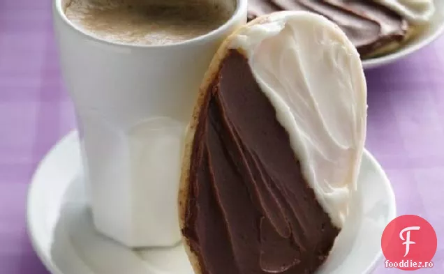 Cookie-Uri Alb-Negru
