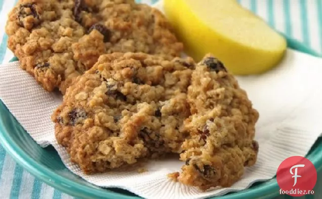 Fulgi De Ovăz-Stafide Cookie-Uri