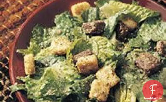 Salată rapidă Caesar pentru o mulțime