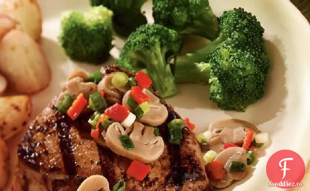 Friptură cu ciuperci și ceapă