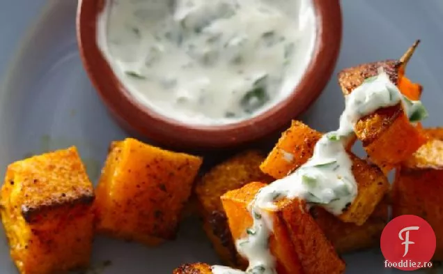 Butternut Squash Kabobs cu baie picantă de lămâie
