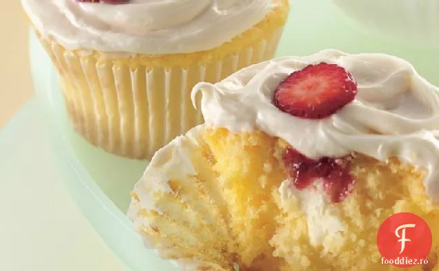 Cupcakes Cu Brânză Cremă De Căpșuni