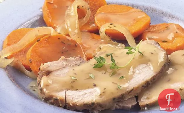 Cina De Friptură De Porc De Iarnă Cu Aragaz Lent