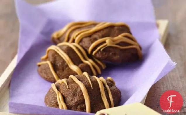 Cookie-Uri De Ciocolată Umplute Cu Unt De Arahide