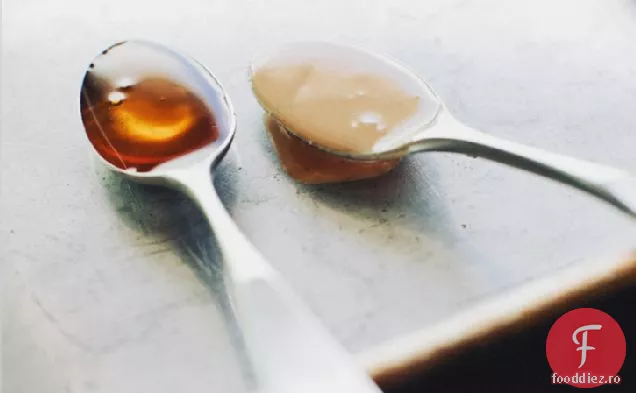 Salată de salată cu unt cu sos Tahini-miere