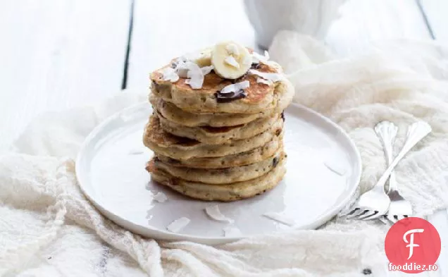 Clătite De Pâine Cu Banane Cu Nucă De Cocos Cu Ciocolată Neagră