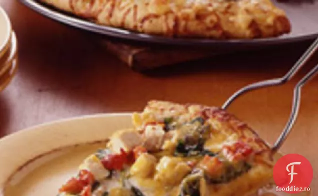 Pizza cu brânză dublă, spanac și pui
