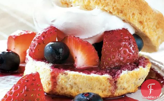 Shortcakes Cu Fructe De Lămâie