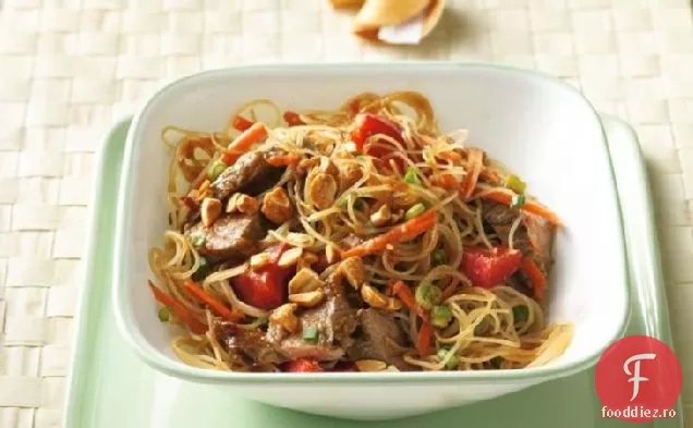 Salată Thailandeză De Vită-Tăiței La Grătar