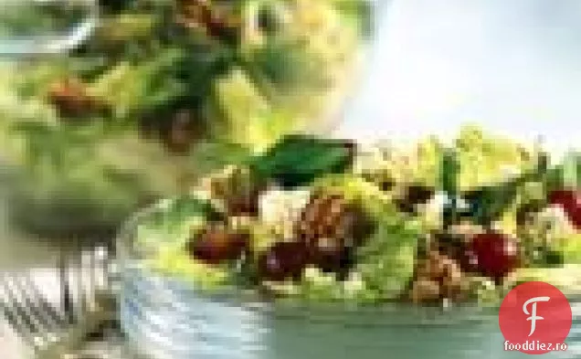 Salată De Romaine, Gorgonzola, Struguri Și Nuci