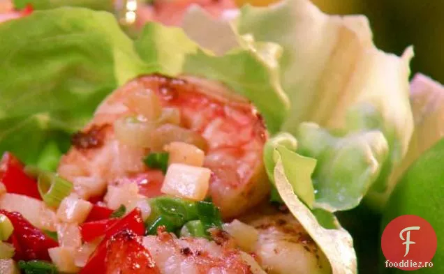 Împachetări Cu Salată De Creveți De Tei