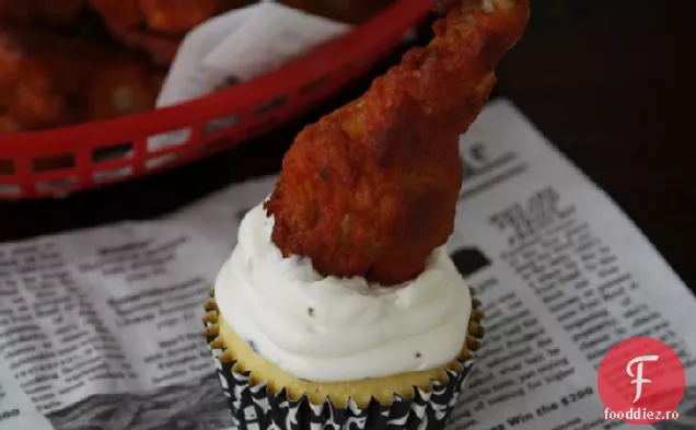 Cupcakes savuroase de pui de bivol și pâine de porumb
