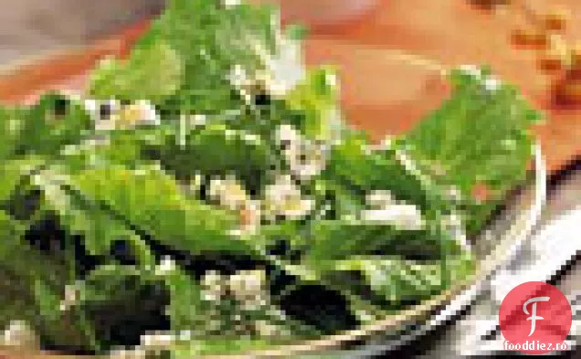 Salată de Romaine cu arpagic și brânză albastră
