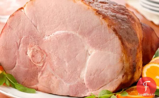Șuncă la cuptor cu glazură balsamică de zahăr brun