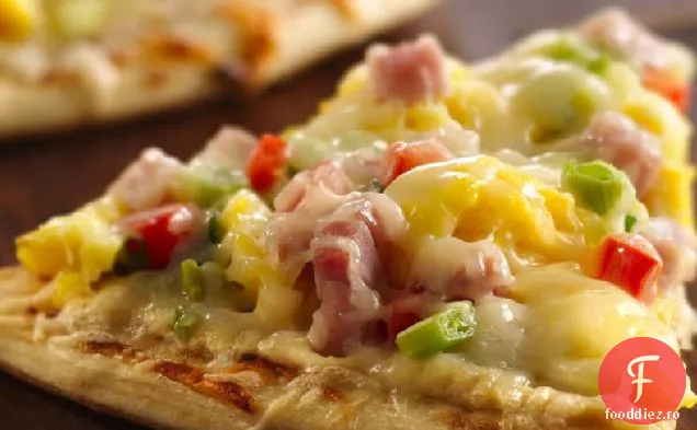 Șuncă și pizza Elvețiană