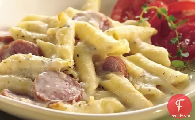 Caserola cu cârnați și Penne