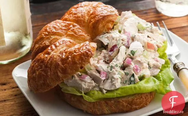 Salată De Pui Cu Tarhon