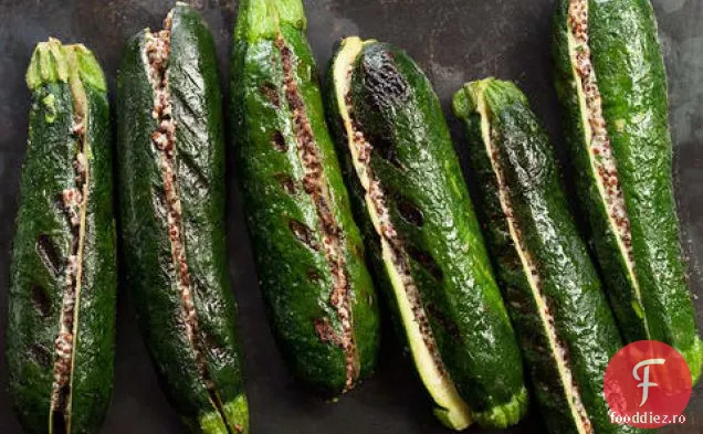 Quinoa Vegană-Dovlecei La Grătar Umpluți Cu Quinoa