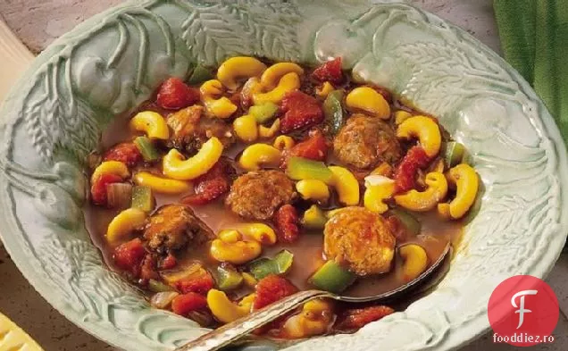 Supă De Paste Cu Chiftele